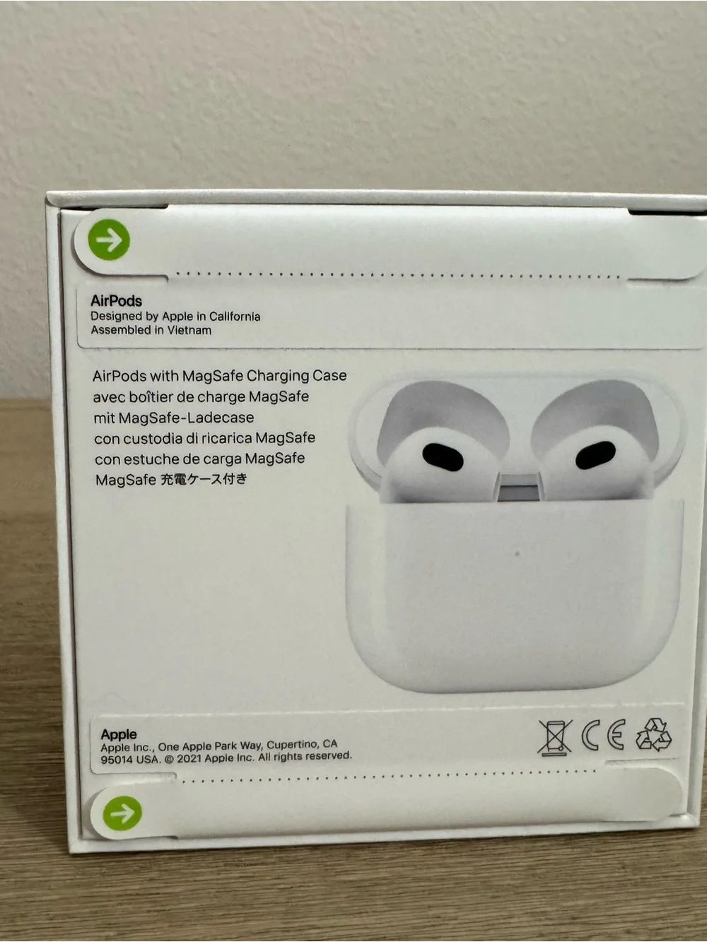 Apple AirPods (3rd Gen) Wireless Earbuds - White
